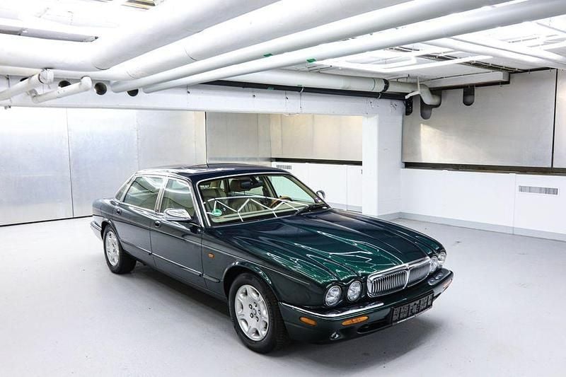 Gebraucht Jaguar XJ8 Sovereign 284 PS (208 kW) 2000 Grün Limousine