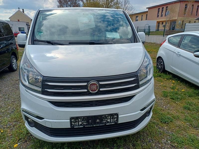 Gebraucht Fiat Talento 125 PS (91 kW) 2017 Weiß Van / Kleinbus