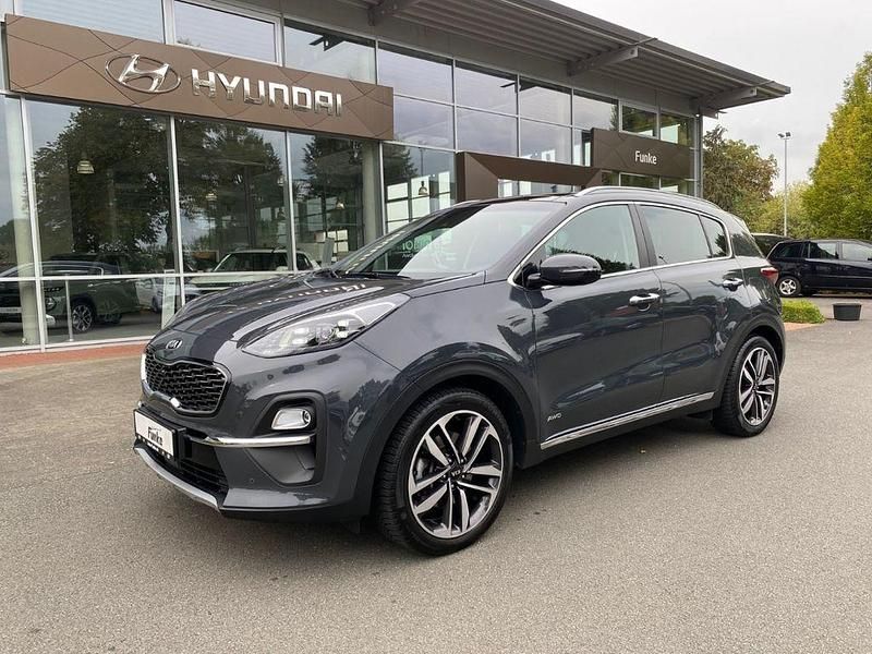 Grau Gebraucht 2021 Kia Sportage Platinum Edition SUV | 27.450 € (Teuer) - Bild 1/4