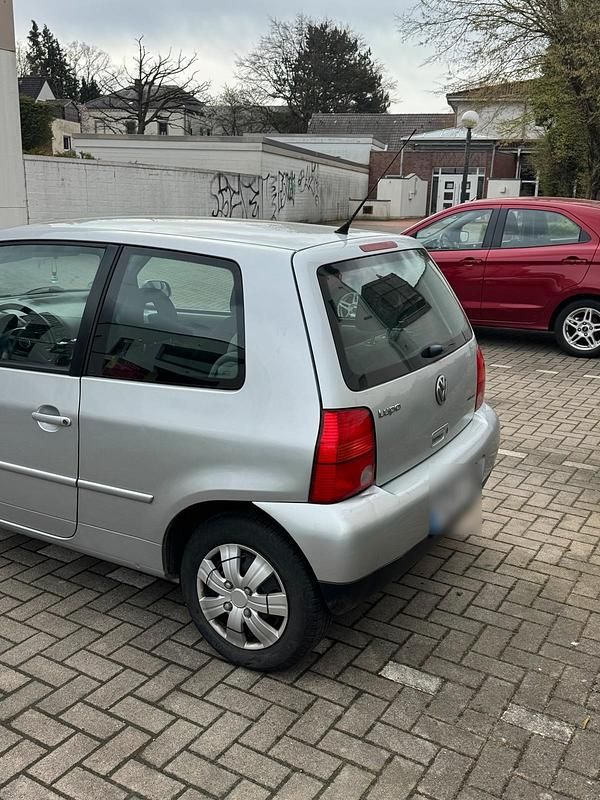 Gebraucht VW Lupo 75 PS (55 kW) 2005 Silber Kleinwagen