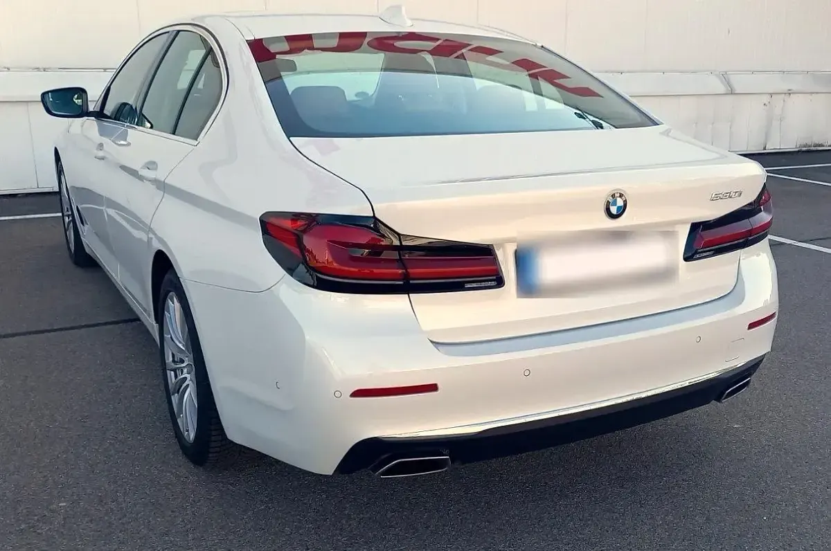Gebraucht BMW 530 Luxury Line 252 PS (185 kW) 2022 Weiß Limousine