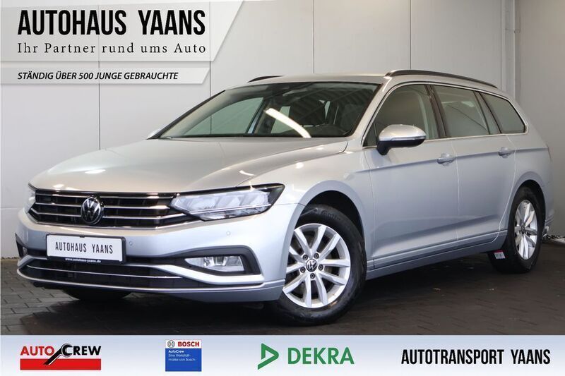 Silber Gebraucht 2023 VW Passat Business Limousine | 22.489 € (Guter Preis) - Bild 1/4