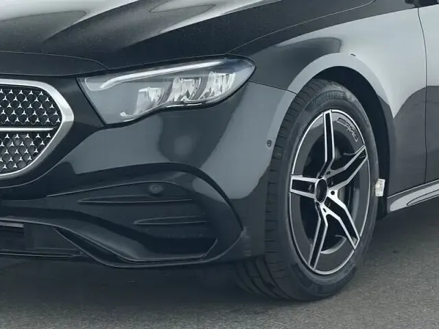 Gebraucht Mercedes E200 AMG line 204 PS (150 kW) 2025 Lack obsidianschwarz Kombi