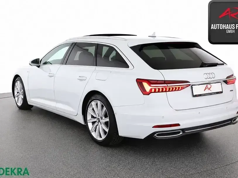 Gebraucht Audi A6 S-Line 299 PS (219 kW) 2023 Gletscherweiß Kombi