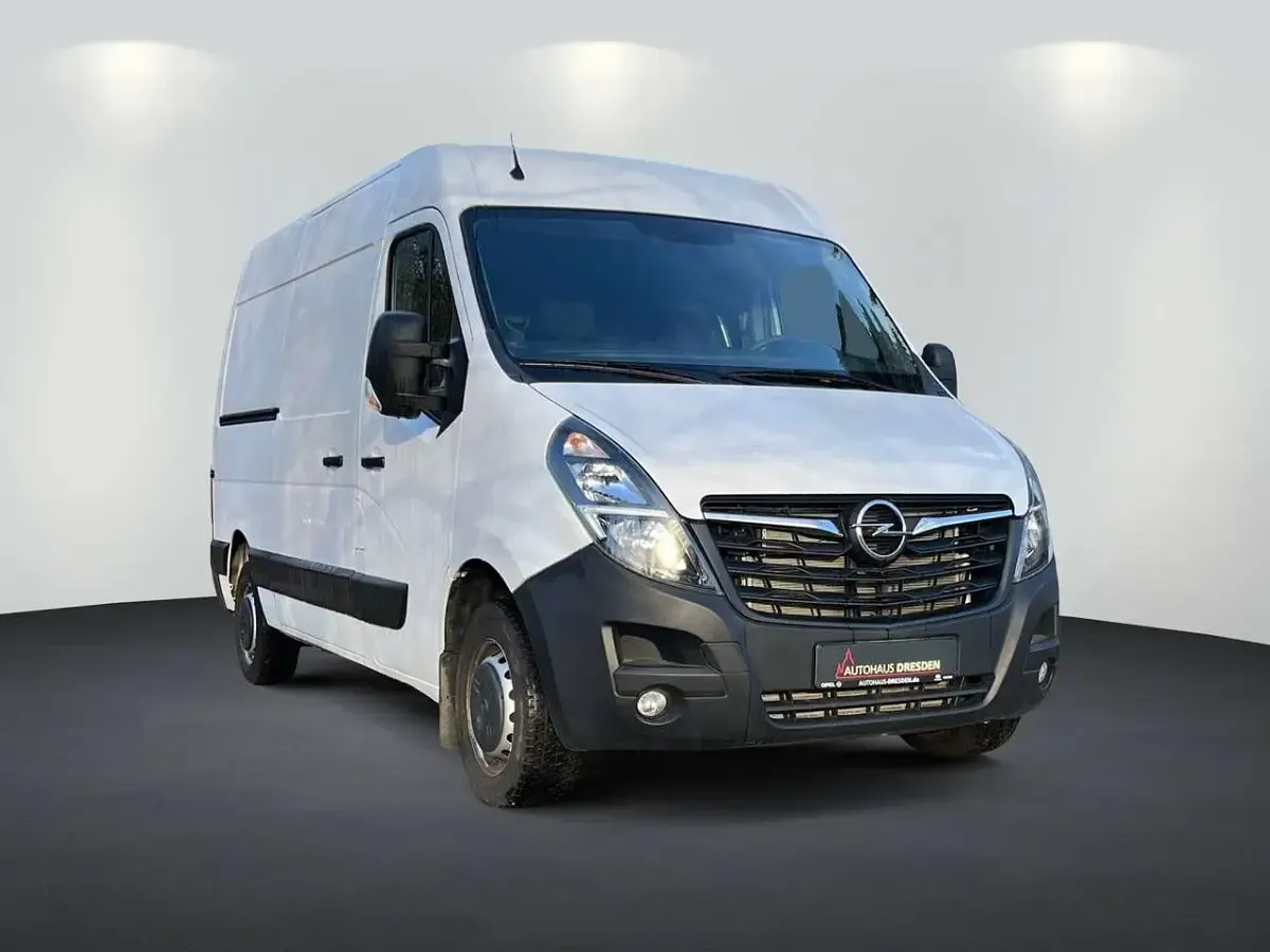 Gebraucht Opel Movano 179 PS (131 kW) 2021 Weiss Van