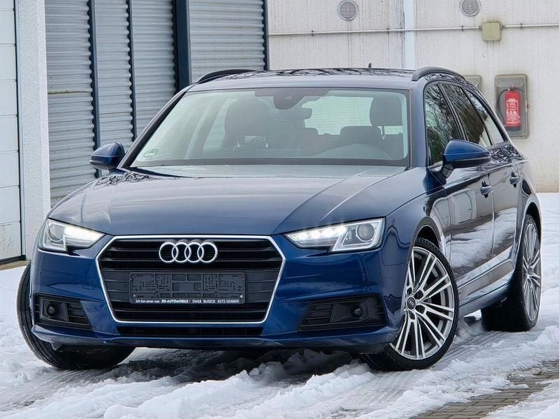 Gebraucht Audi A4 Basis 190 PS (139 kW) 2018 Blau Kombi