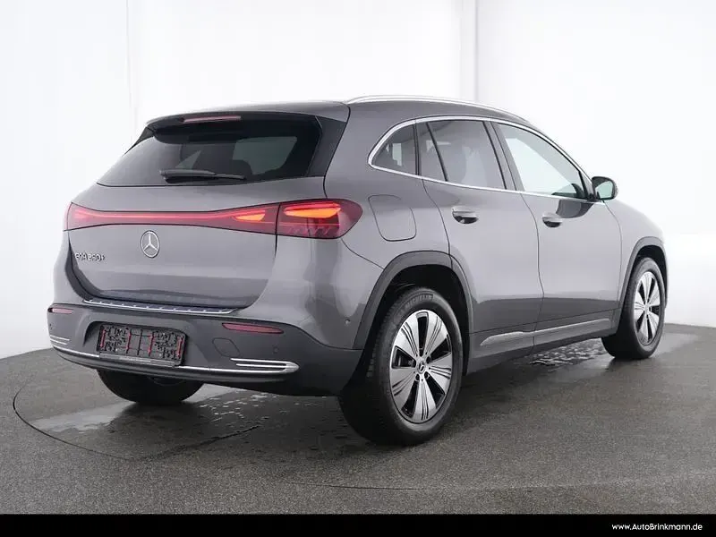 Gebraucht Mercedes EQA250+ Progressive 139 kW (190 PS) 2025 lack mountaingrau SUV
