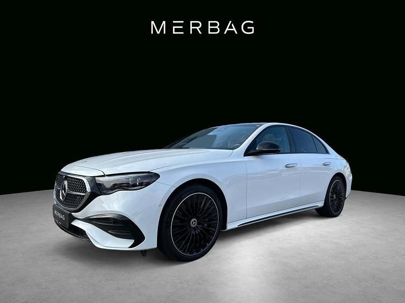 Manufaktur lack manufaktur opa Gebraucht 2023 Mercedes E300 Limousine | 64.900 € - Bild 1/4