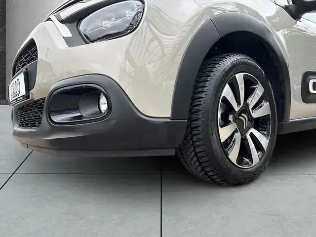 Gebraucht Citroën C3 PureTech 110 PS (80 kW) 2024 Beige Limousine