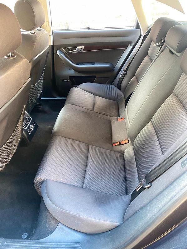 Gebraucht Audi A6 140 PS (102 kW) 2009 Grau Limousine