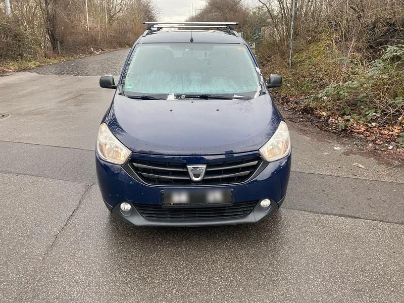 Blau Gebraucht 2013 Dacia Lodgy Van / Kleinbus | 2.300 € (Superpreis) - Bild 1/4