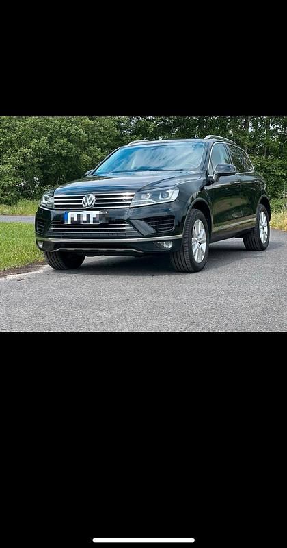 Schwarz Gebraucht 2016 VW Touareg SUV | 15.500 € (Fairer Preis) - Bild 1/4