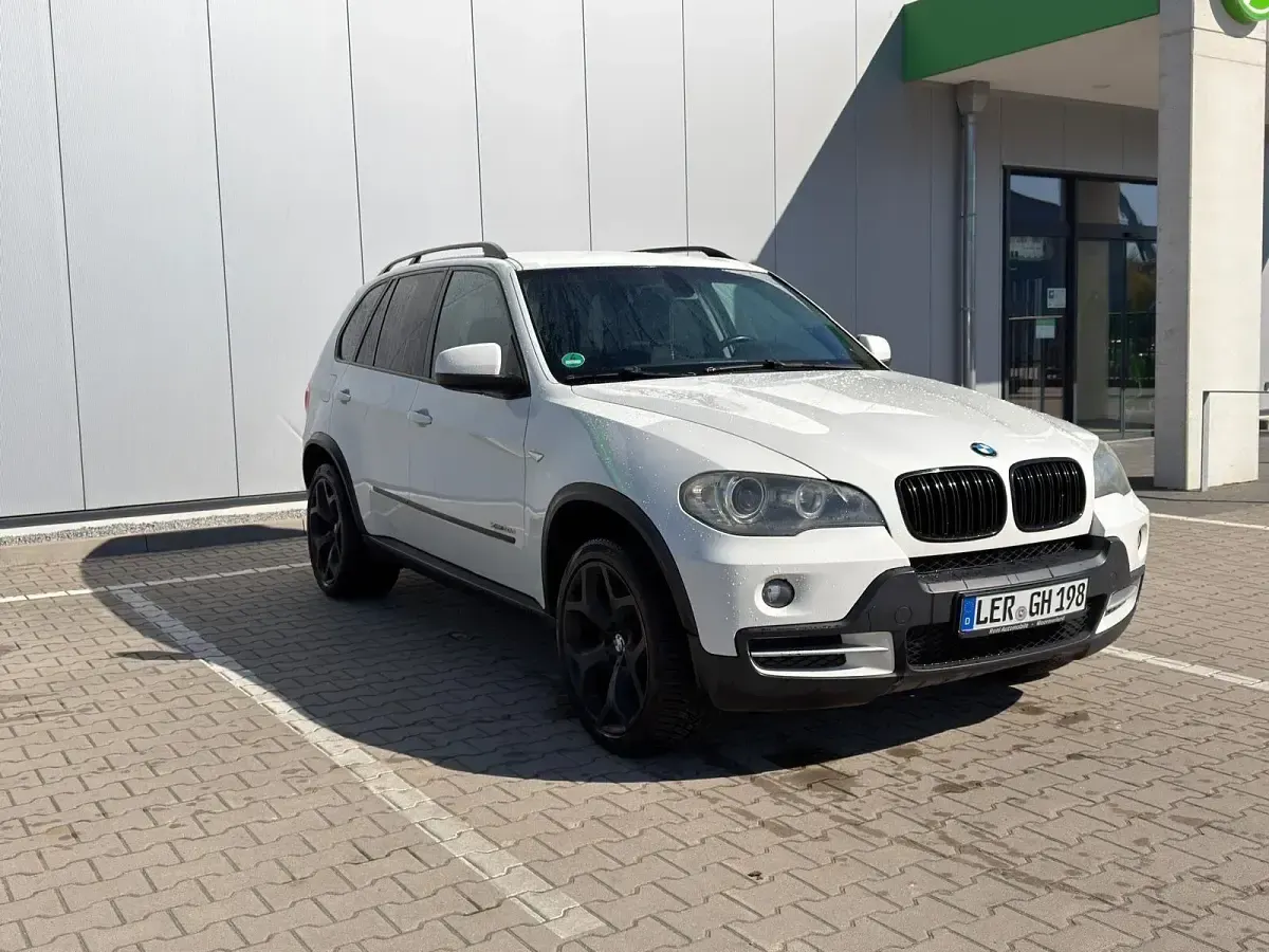 Gebraucht BMW X5 235 PS (172 kW) 2010 Weiß SUV