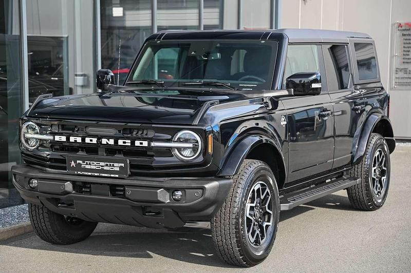 Neu Ford Bronco Outer Banks 334 PS (245 kW) 2025 Iridiumschwarz mica SUV