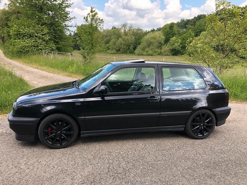Gebraucht VW Golf III 115 PS (84 kW) 1994 Schwarz Limousine