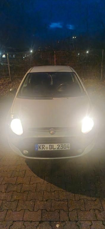 Gebraucht Fiat Punto Evo Dynamic 77 PS (56 kW) 2009 Grau Kleinwagen