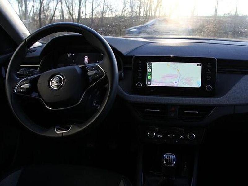 Gebraucht Skoda Kamiq 116 PS (85 kW) 2025 Silber SUV