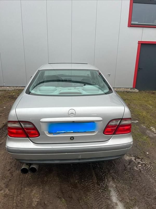 Gebraucht Mercedes CLK200 136 PS (100 kW) 1998 Grau Coupé