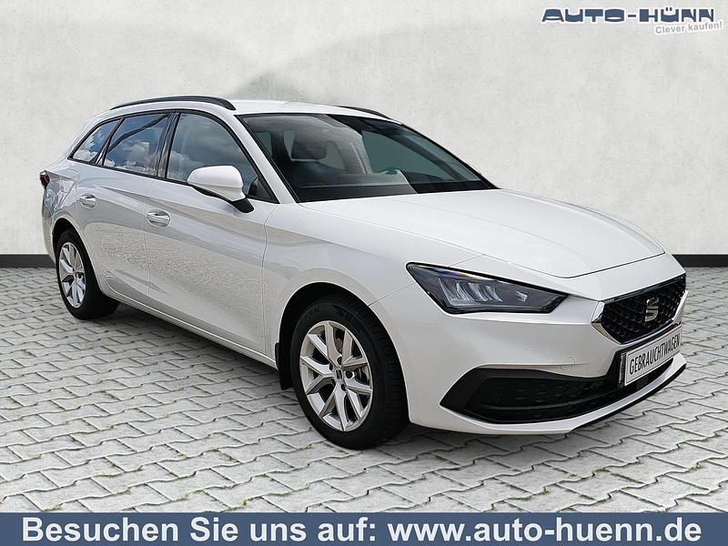 Weiß Gebraucht 2024 Seat Leon Style Kombi | 25.844 € (Superpreis) - Bild 1/4