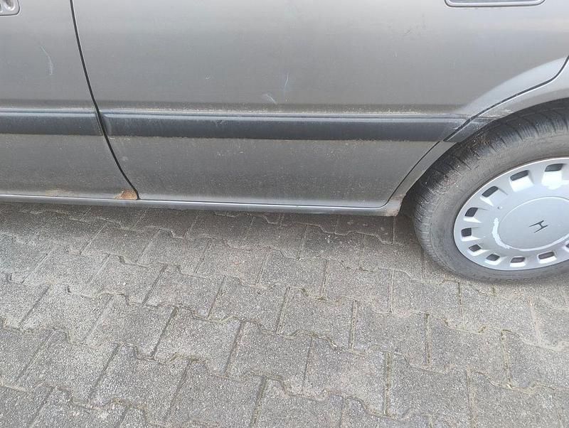 Gebraucht Honda Concerto 90 PS (66 kW) 1992 Grau Limousine