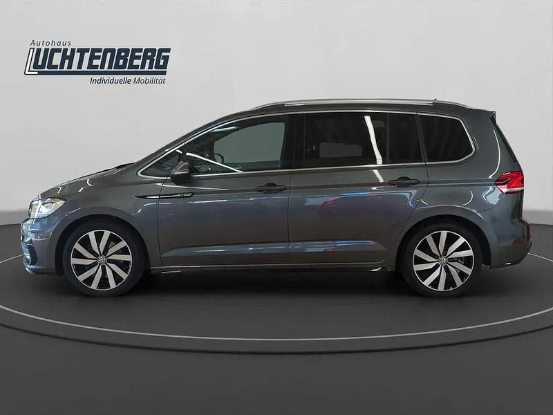 Gebraucht VW Touran Highline 150 PS (110 kW) 2019 Grau Van / Kleinbus