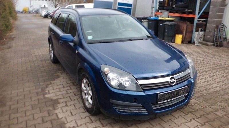 Gebraucht Opel Astra 105 PS (77 kW) 2005 Blau Kombi