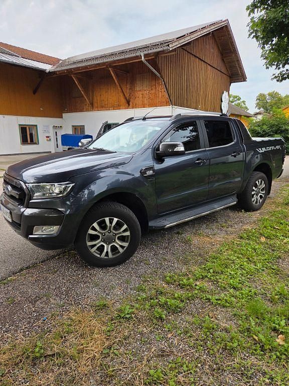 Grau Gebraucht 2017 Ford Ranger Wildtrack Abholung | 19.200 € (Fairer Preis) - Bild 1/4