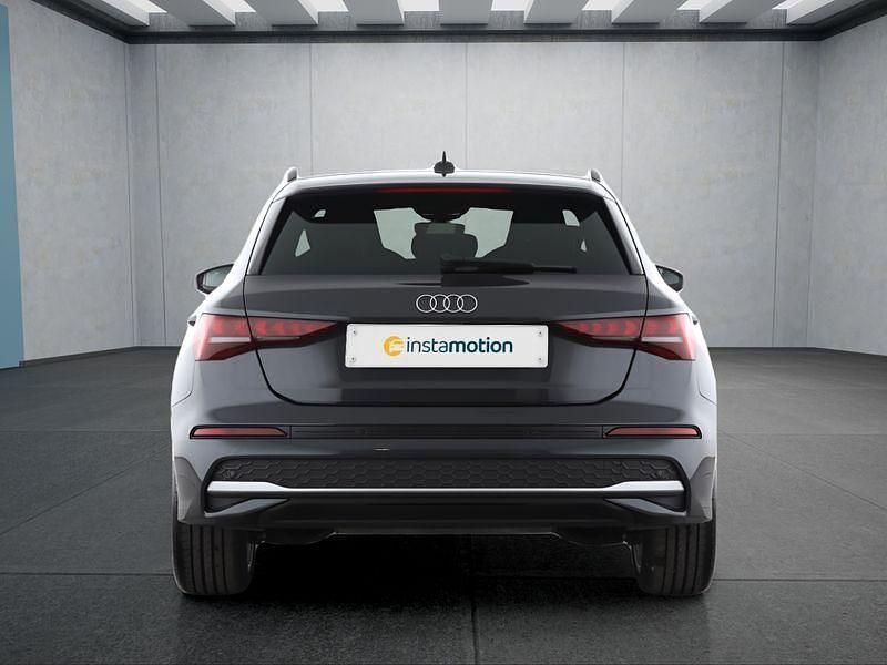 Gebraucht Audi A3 Sportback 116 PS (85 kW) 2024 Grau Kleinwagen