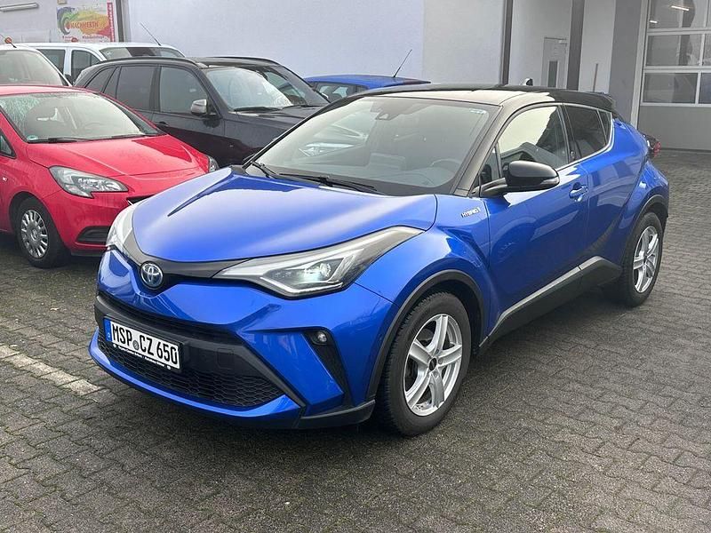Blau Gebraucht 2020 Toyota C-HR Team SUV | 22.490 € (Fairer Preis) - Bild 1/4