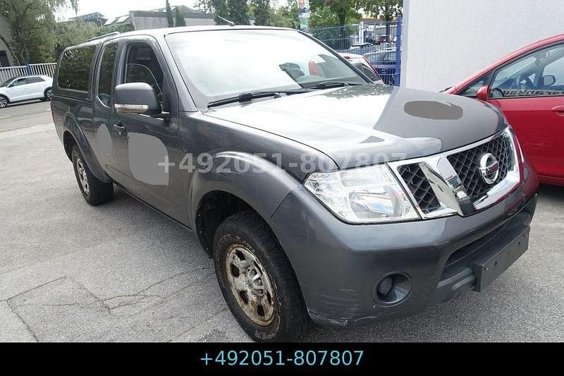 Blau Gebraucht 2011 Nissan Navara XE Abholung | 4.991 € (Superpreis) - Bild 1/4