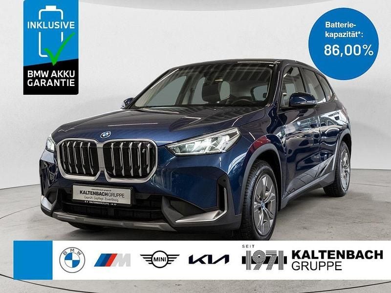 Gebraucht BMW iX1 Performance 230 kW (313 PS) 2023 Phytonicblau SUV