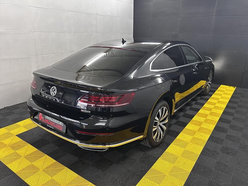 Gebraucht VW Arteon Elegance 239 PS (175 kW) 2018 Metallic Kleinwagen