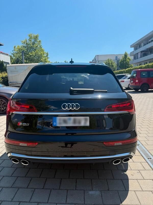 Schwarz Gebraucht 2023 Audi SQ5 Ambiente SUV | 60.500 € (Fairer Preis) - Bild 1/4