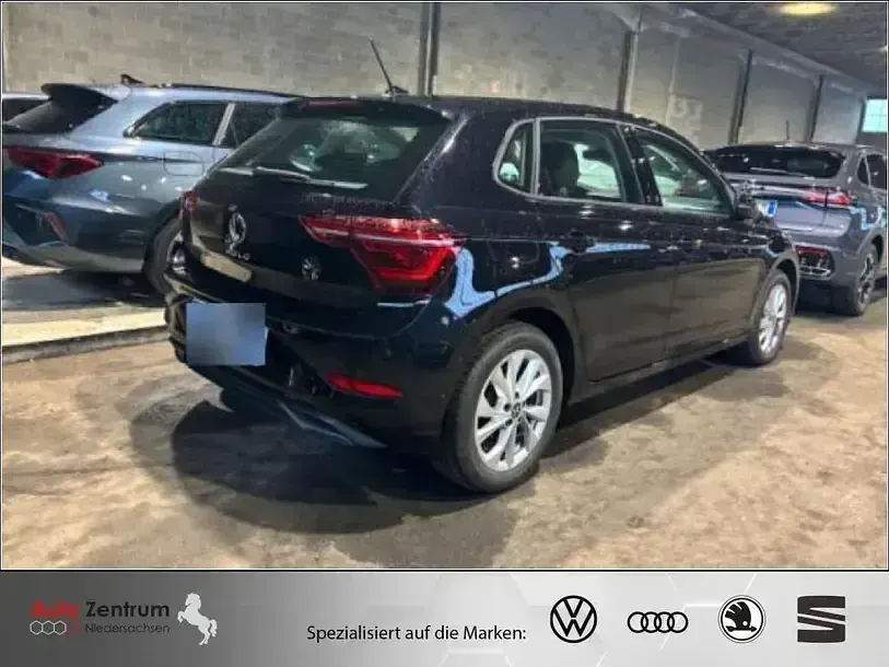 Gebraucht VW Polo Style 95 PS (69 kW) 2025 Schwarz Kleinwagen