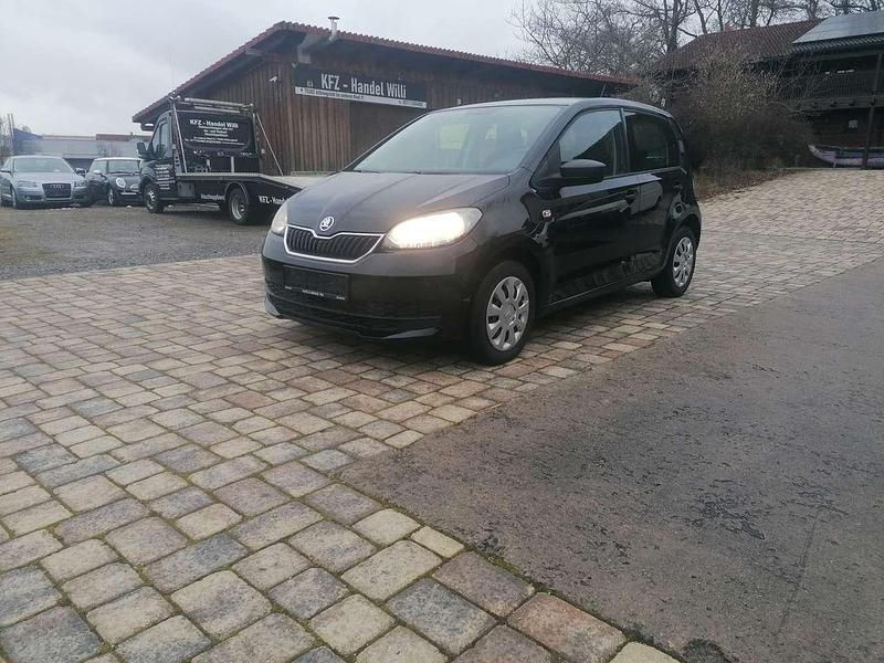 Gebraucht Skoda Citigo Active 68 PS (50 kW) 2018 Deepschwarz perleffekt Kleinwagen