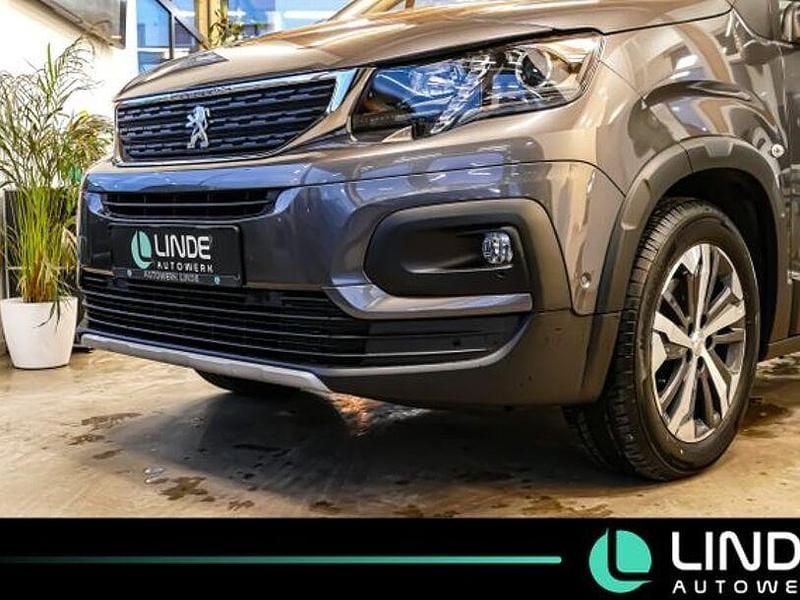 Gebraucht Peugeot Rifter Allure 131 PS (96 kW) 2018 Grau Van / Kleinbus