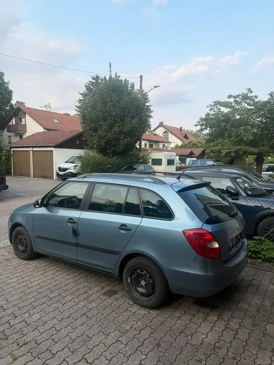 Gebraucht Skoda Fabia 70 PS (51 kW) 2008 Blau Kombi