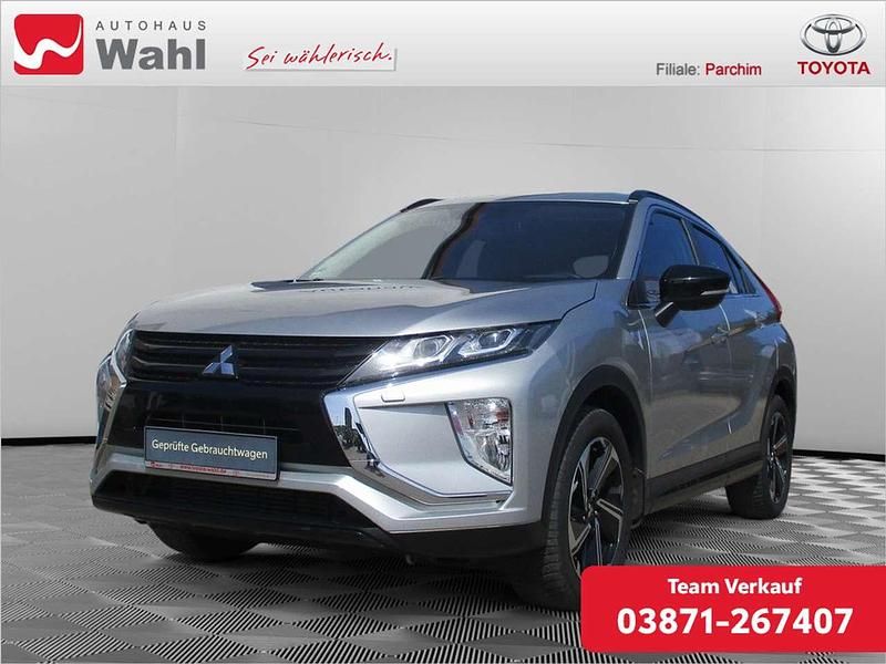 Gebraucht Mitsubishi Eclipse Cross Active 148 PS (108 kW) 2019 Sterlingsilber SUV