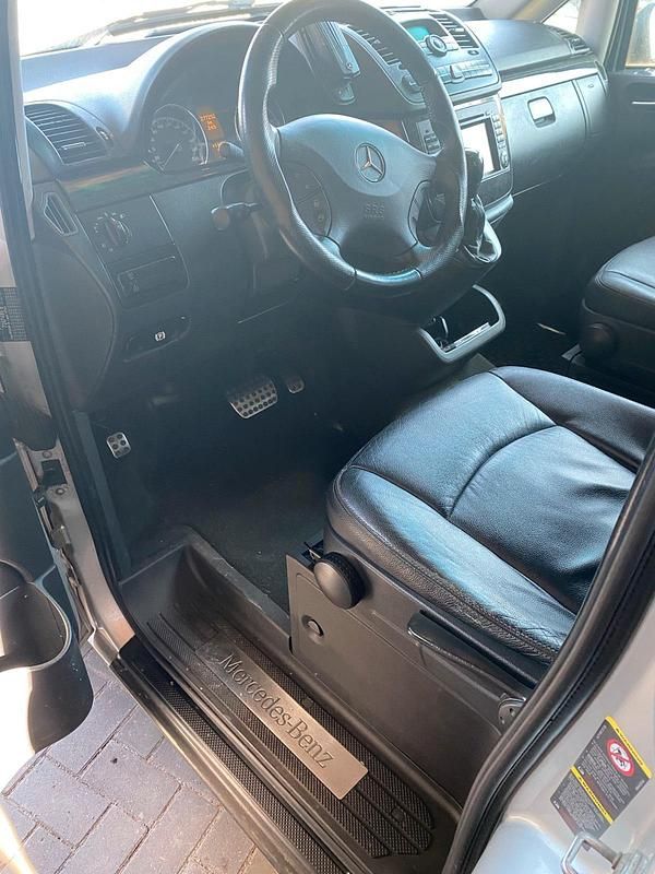 Gebraucht Mercedes Viano 204 PS (150 kW) 2006 Silber Van / Kleinbus