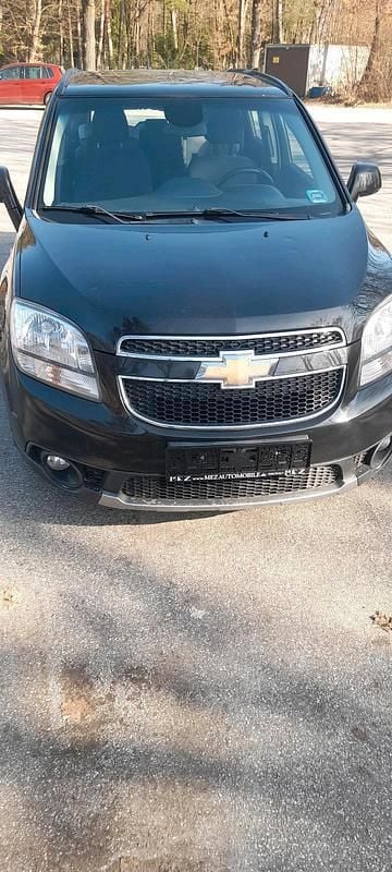 Gebraucht Chevrolet Orlando 120 PS (88 kW) 2012 Schwarz Van / Kleinbus