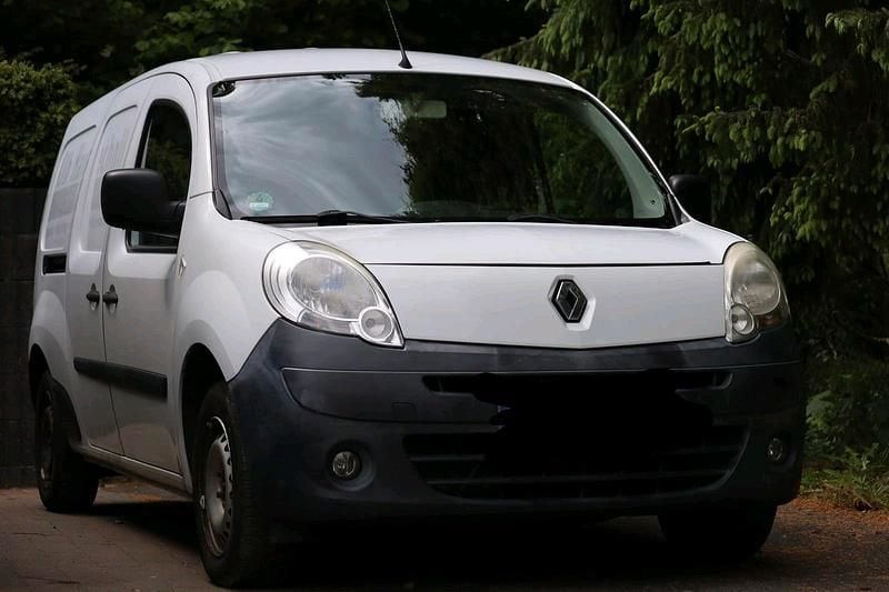 Grau Gebraucht 2011 Renault Kangoo Van / Kleinbus | 2.000 € (Superpreis) - Bild 1/4