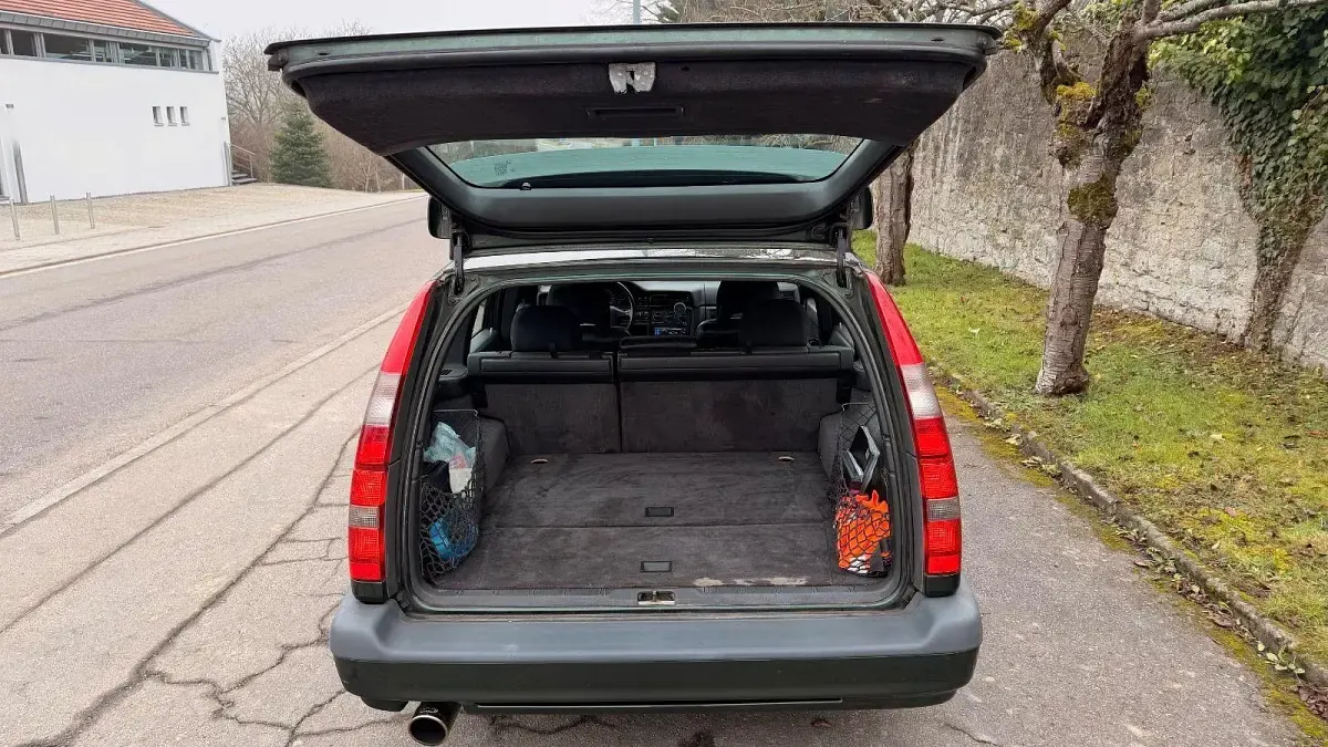 Gebraucht Volvo 850 226 PS (166 kW) 1995 Grün Kombi