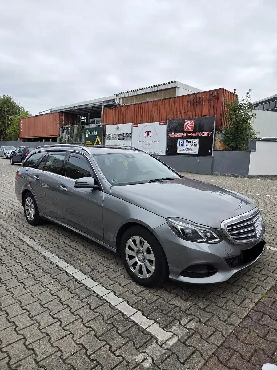 Gebraucht Mercedes E350 Elegance 258 PS (189 kW) 2014 Grau Kombi