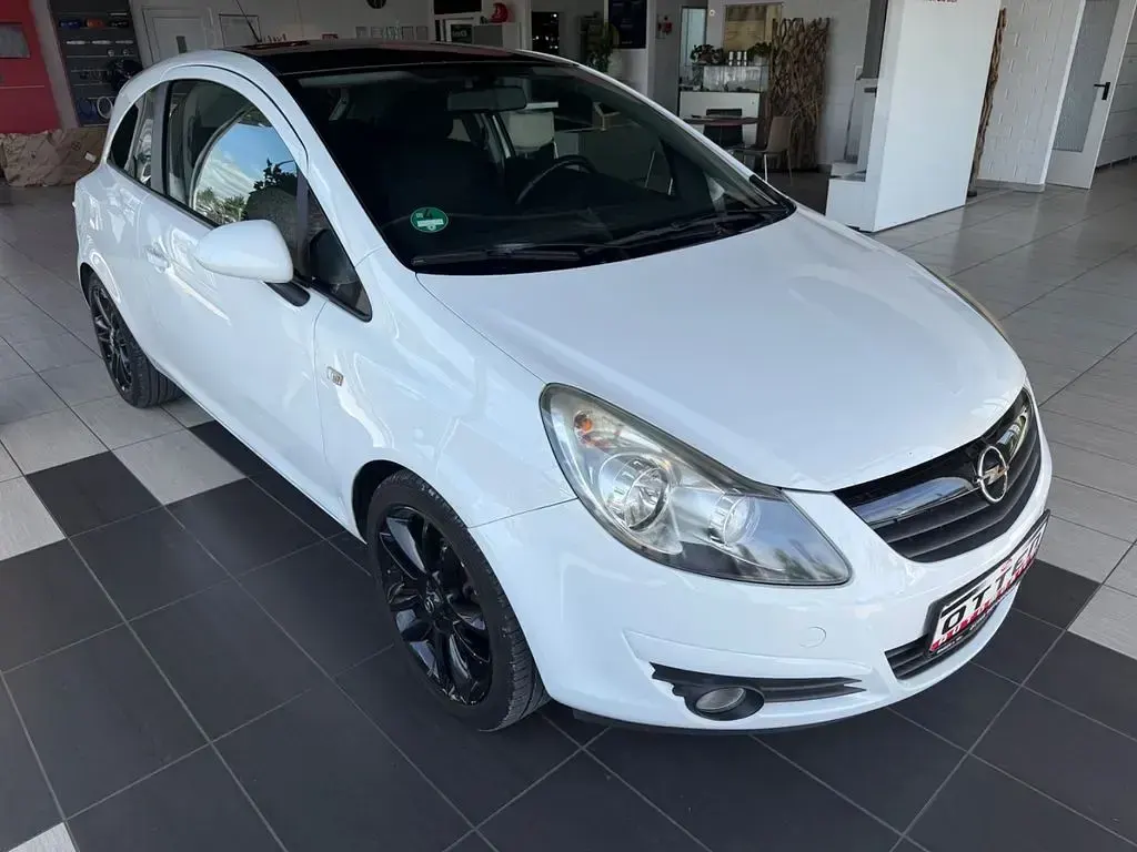 Gebraucht Opel Corsa Color Edition 87 PS (63 kW) 2011 Schwarz Kleinwagen