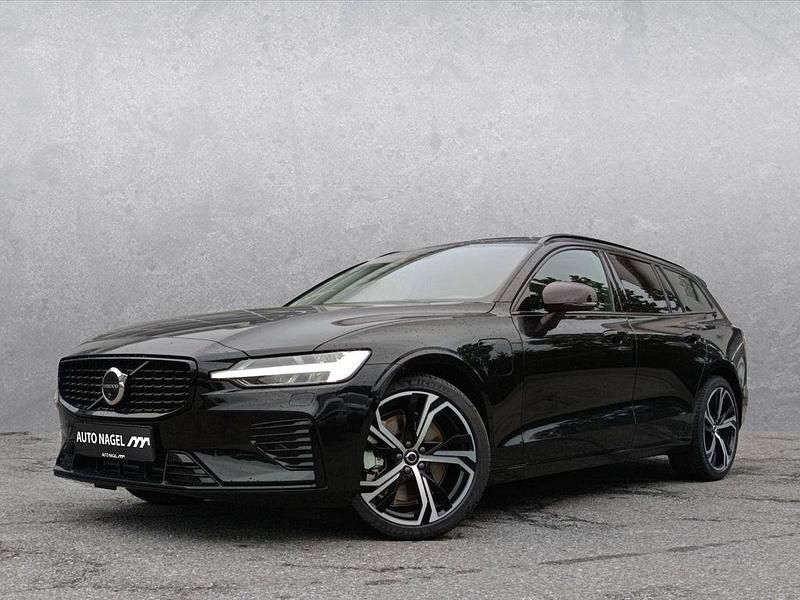 Schwarz Neu 2025 Volvo V60 Plus Kombi | 62.890 € (Fairer Preis) - Bild 1/4