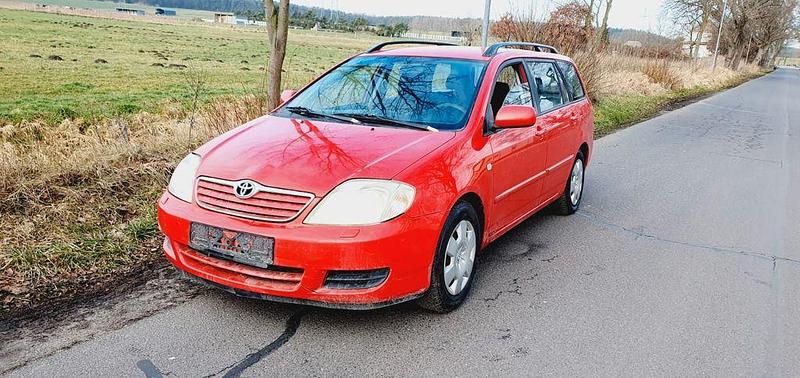 Rot Gebraucht 2007 Toyota Corolla Kombi | 4.000 € (Superpreis) - Bild 1/4