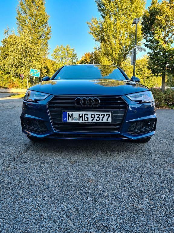 Blau Gebraucht 2017 Audi A4 S-Line Kombi | 14.500 € (Superpreis) - Bild 1/4