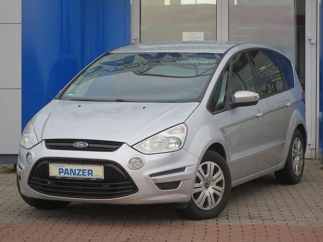 Gebraucht Ford S-MAX S 140 PS (102 kW) 2014 Silber Van / Kleinbus