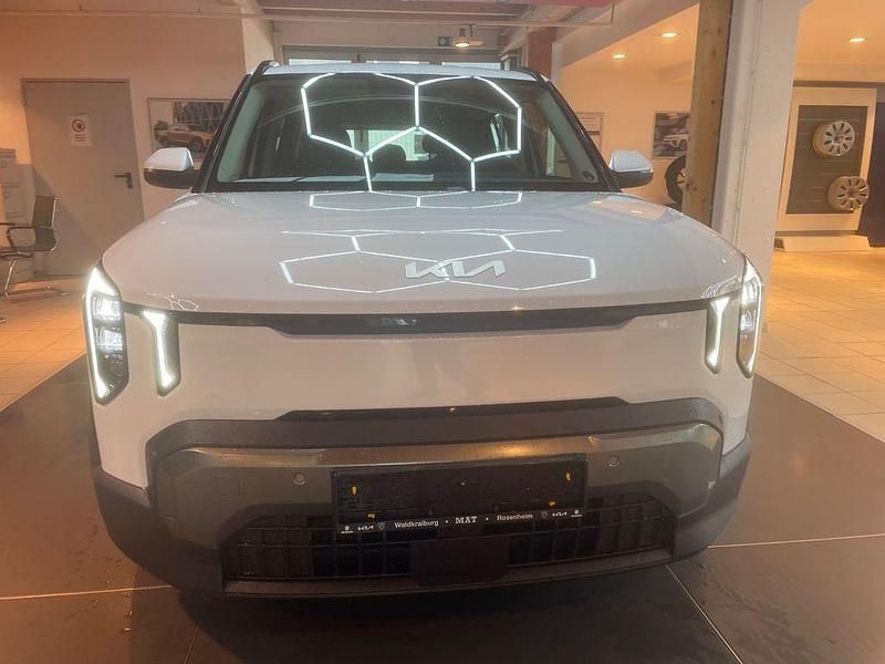 Neu Kia EV2 Air 108 kW (147 PS) 2026 Casa white SUV