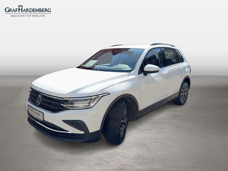 Weiß Gebraucht 2022 VW Tiguan Life SUV | 29.888 € (Guter Preis) - Bild 1/4